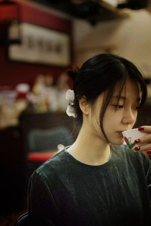 “尼古拉斯·桑特基的精准脚法与组织能力，成就阿根廷美洲狮队的战术深度”