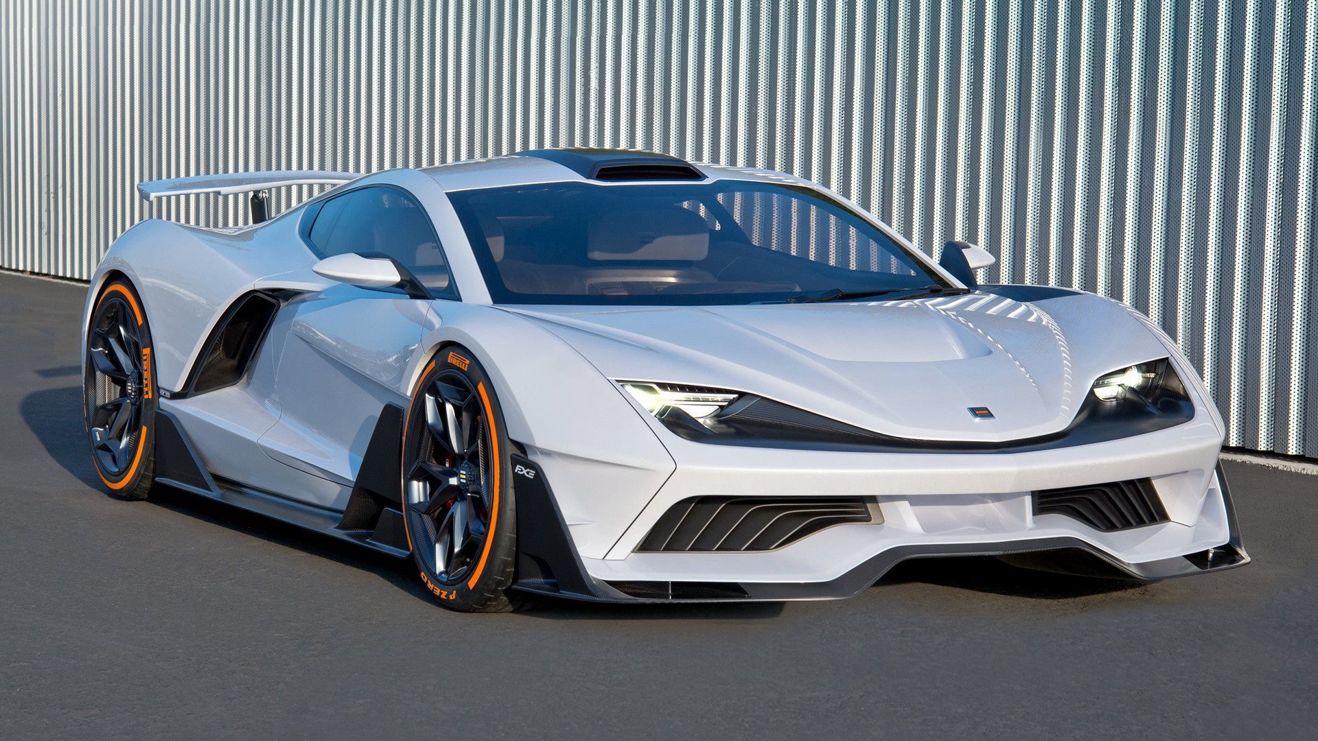 东契奇连线队友完成空接引爆全场，东契奇 集锦